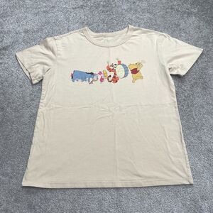 Disney Winnie The Pooh Graphic T-Shirt Womens Medium Nude Brown Casual Crew Tee